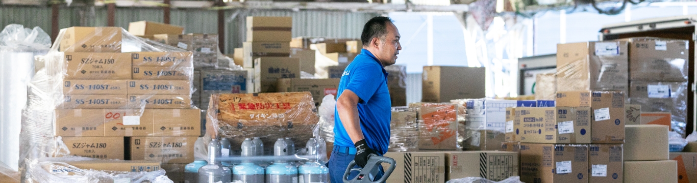 トラックを、みんなで賢く使う。信越定期自動車の「路線便」